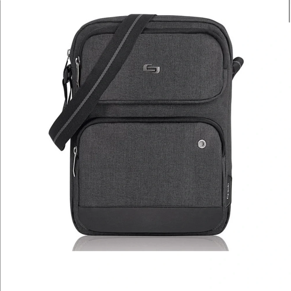Solo 13.5” Urban Universal 11-inch Tablet Sling Bag